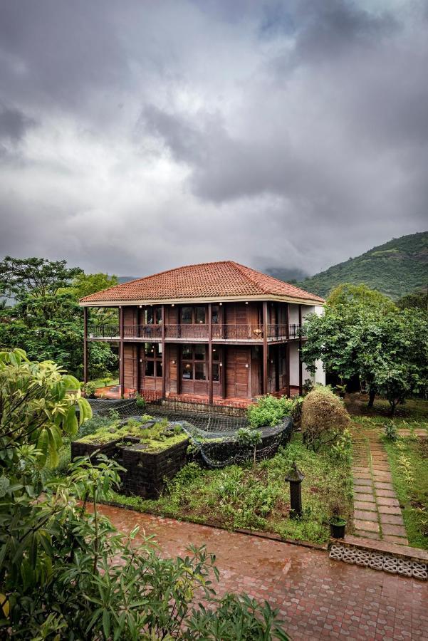 Saffronstays Boulevard Loghouse - A Wooden Chalet Amidst Nature Kārli Εξωτερικό φωτογραφία