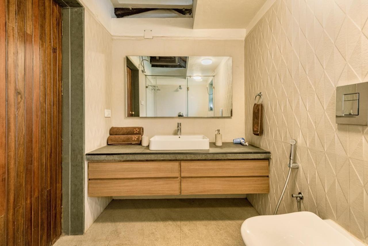 Saffronstays Boulevard Loghouse - A Wooden Chalet Amidst Nature Kārli Εξωτερικό φωτογραφία