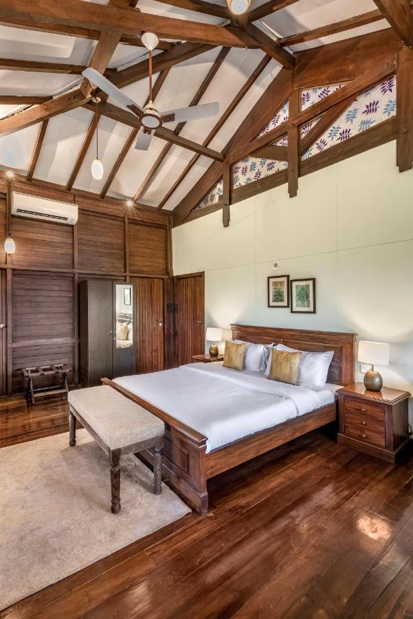 Saffronstays Boulevard Loghouse - A Wooden Chalet Amidst Nature Kārli Εξωτερικό φωτογραφία
