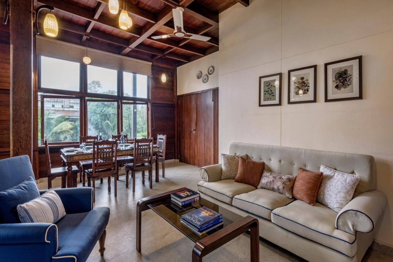 Saffronstays Boulevard Loghouse - A Wooden Chalet Amidst Nature Kārli Εξωτερικό φωτογραφία